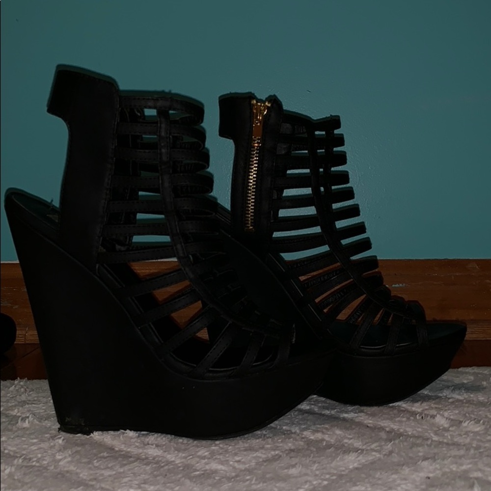Steve Madden Wedges